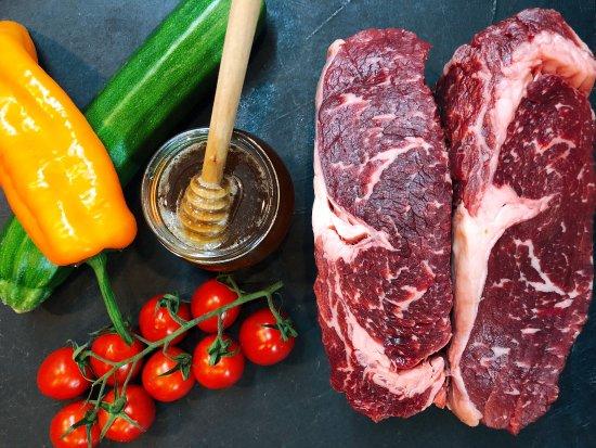 LA VIE bistro beef shop